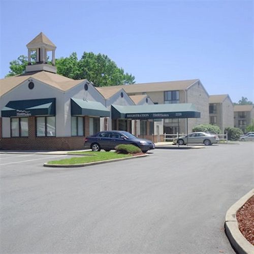 Master Suites Hotel Уолдорф Екстериор снимка