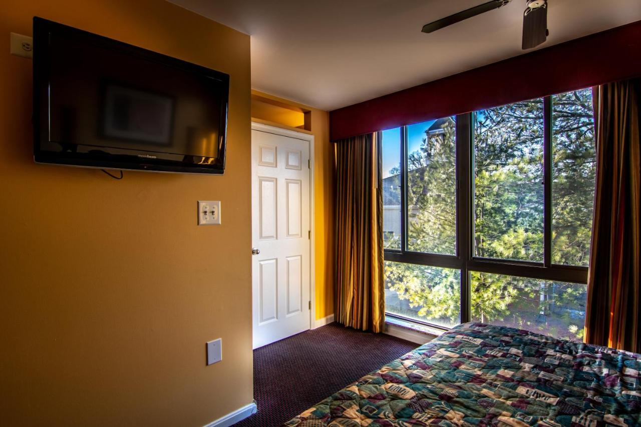 Master Suites Hotel Уолдорф Екстериор снимка
